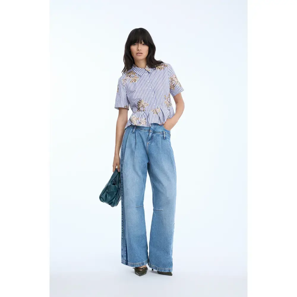 Munthe Nuriana Top